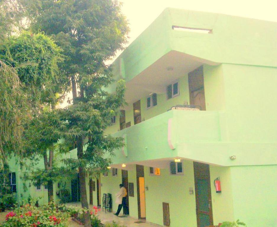 Hotel Bharatpur Ashok Eksteriør bilde